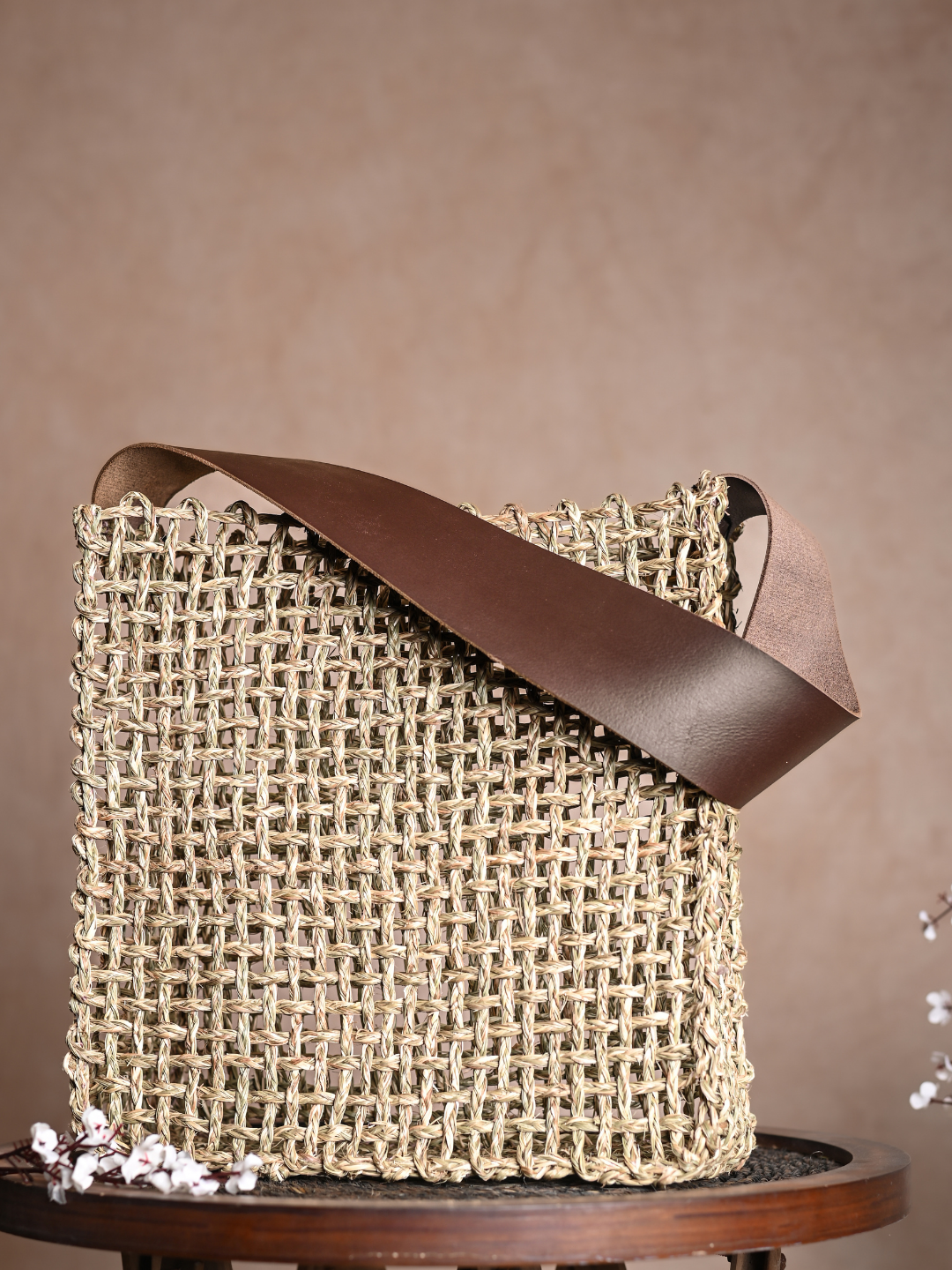 Handmade Sabai Grass Uno Mesh Bag - Natural