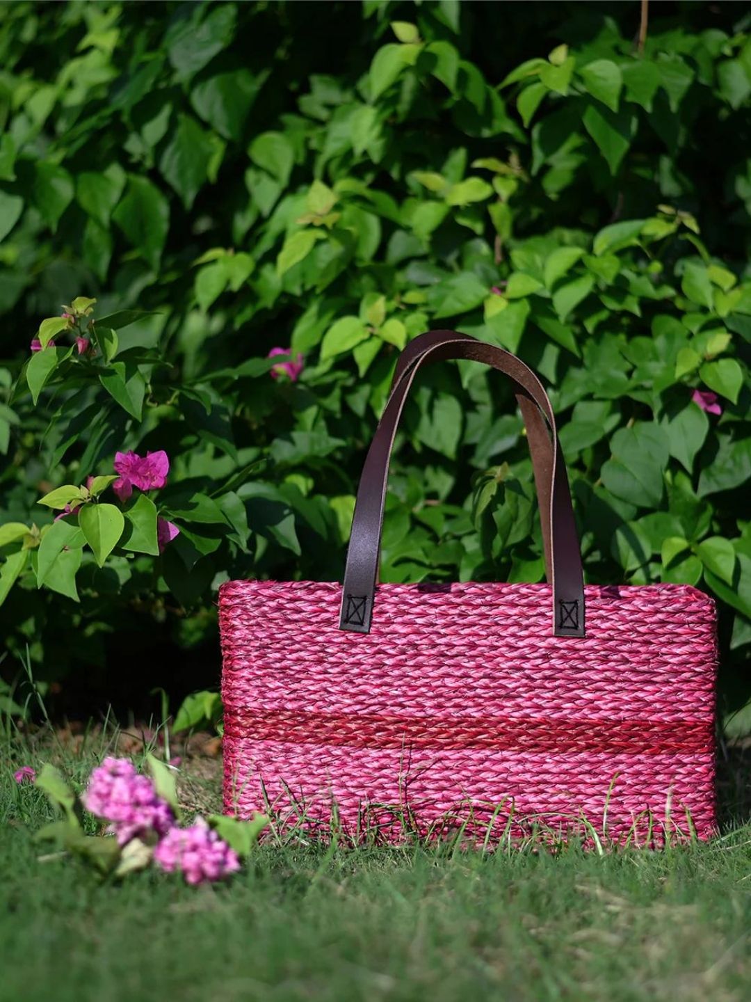 Handmade Sabai Grass Shopping Bag - Red