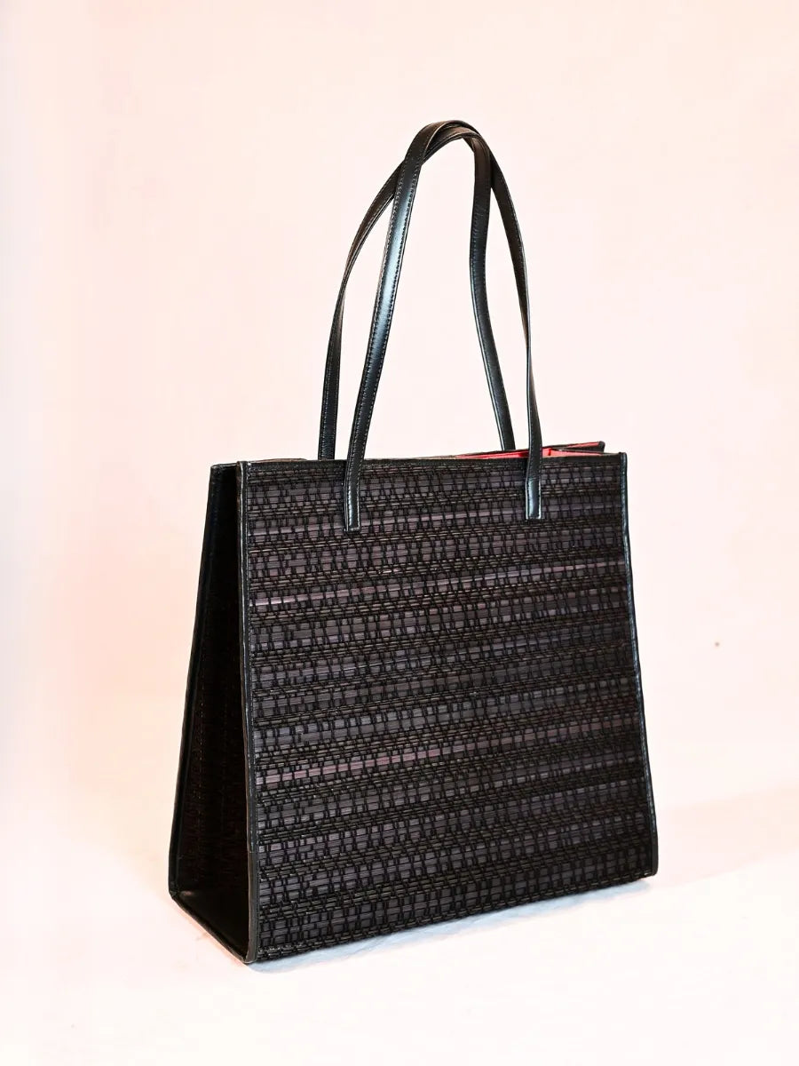 Nami Tote Bag
