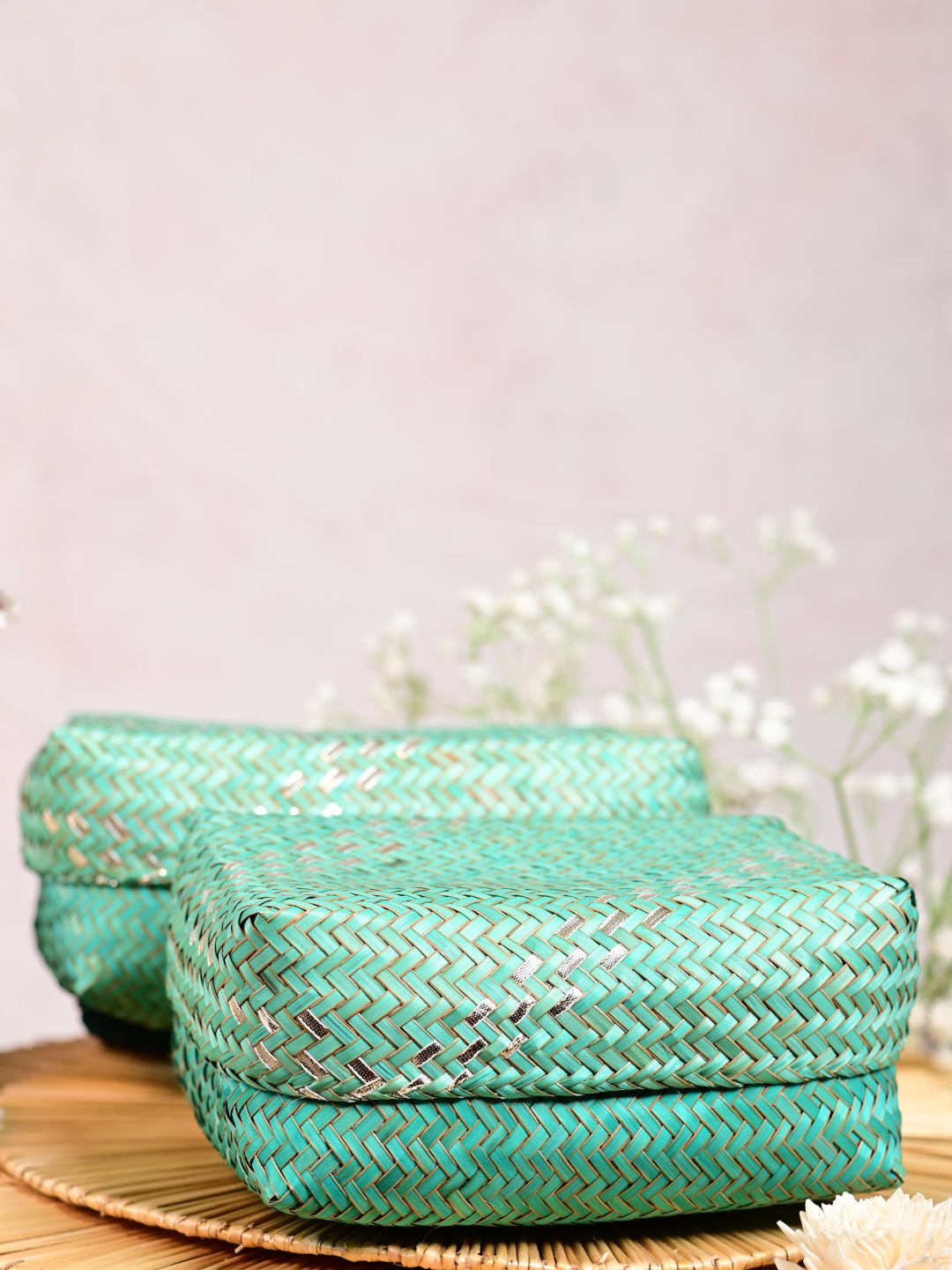 Handmade Zari Sitalpati Sage Leaf Gift Box