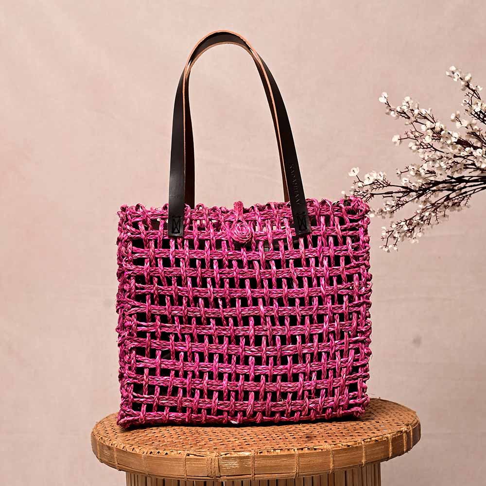 Sabai Mesh Luxe Carry Bag - Pink