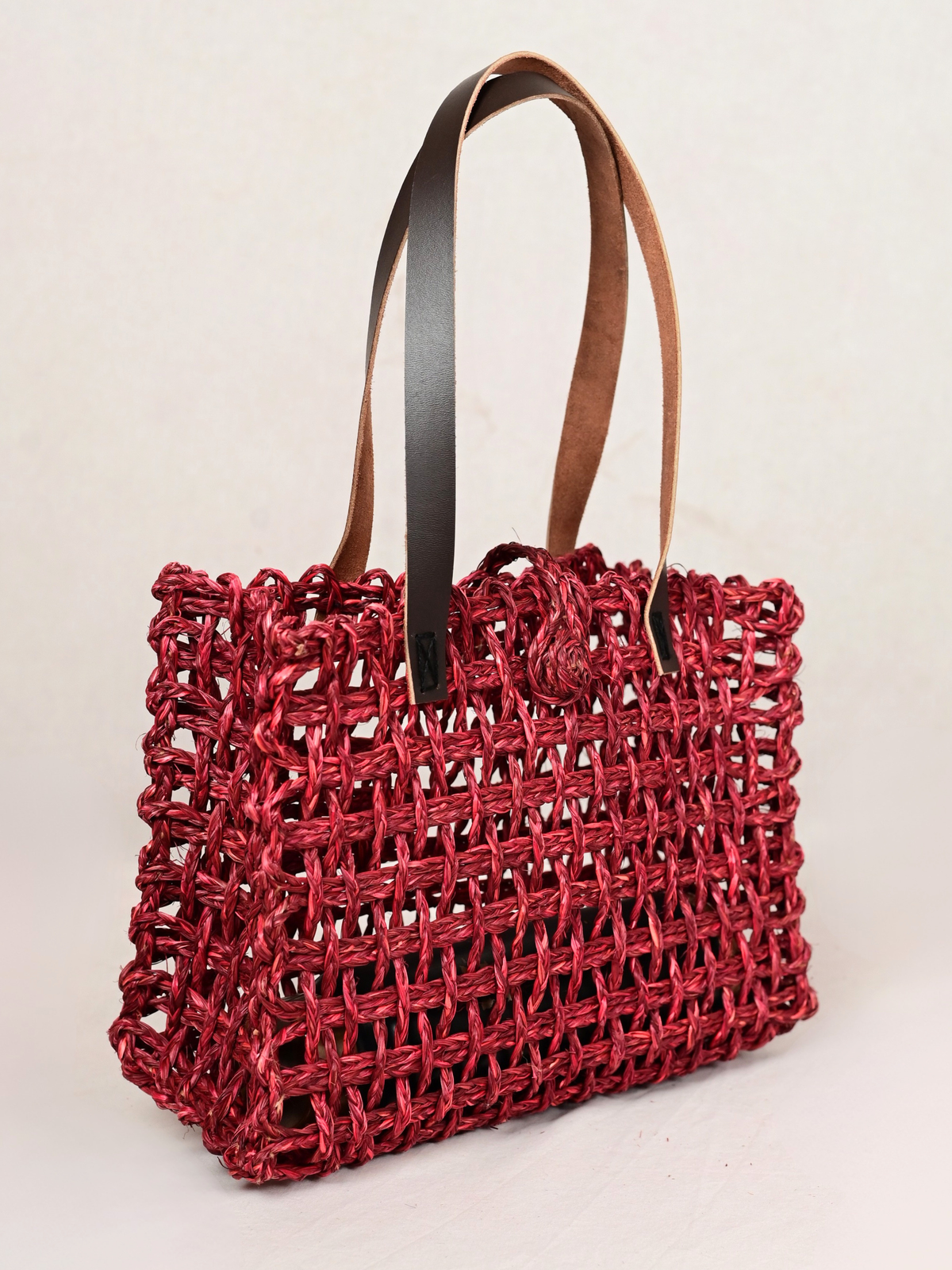 Sabai Grass Mesh Tote Bag – Small – Wine