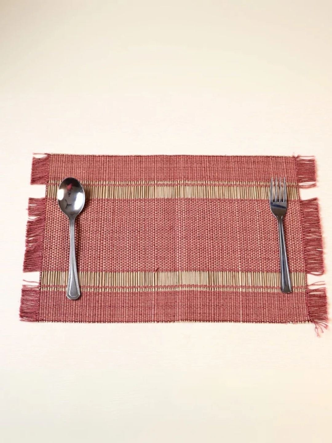 Handmade Madurkathi Table Runner and Mat Combo - Apple Red