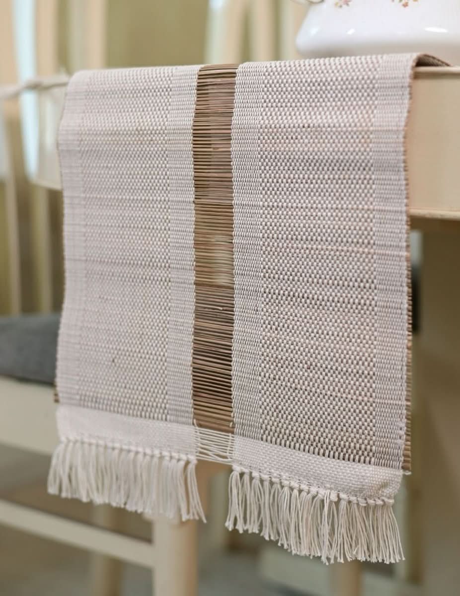 Handmade Madurkathi Table Runner - White - Kadam Haat