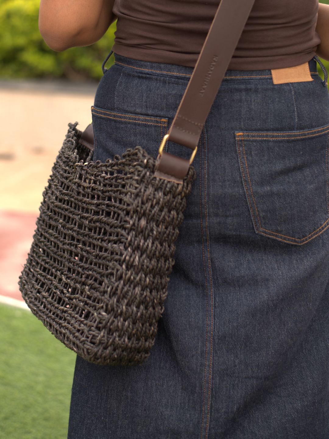 Handmade Sabai Flexi Carry bag - Black - Kadam Haat