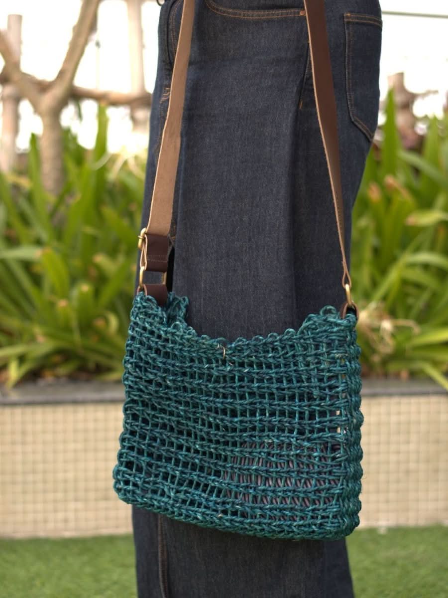 Handmade Sabai Flexi Carry bag - Indigo - Kadam Haat