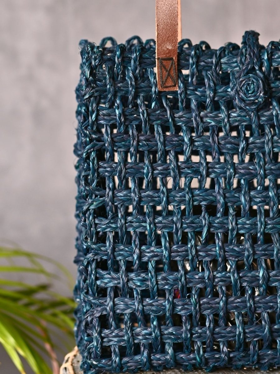 Handmade Sabai Grass Mesh Bag - Neer - Kadam Haat