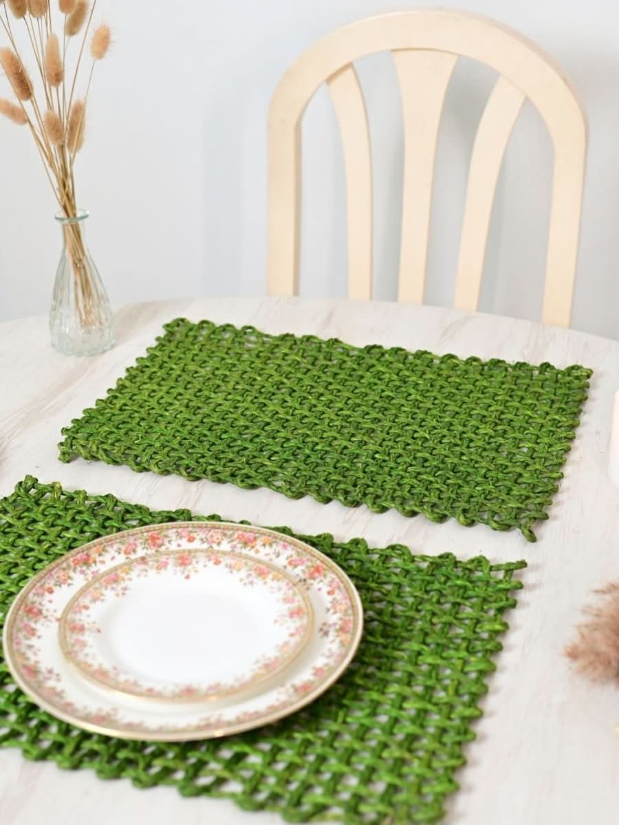 Handmade Sabai Grass Table Mat - Rectangular Set of 6, Green - Kadam Haat