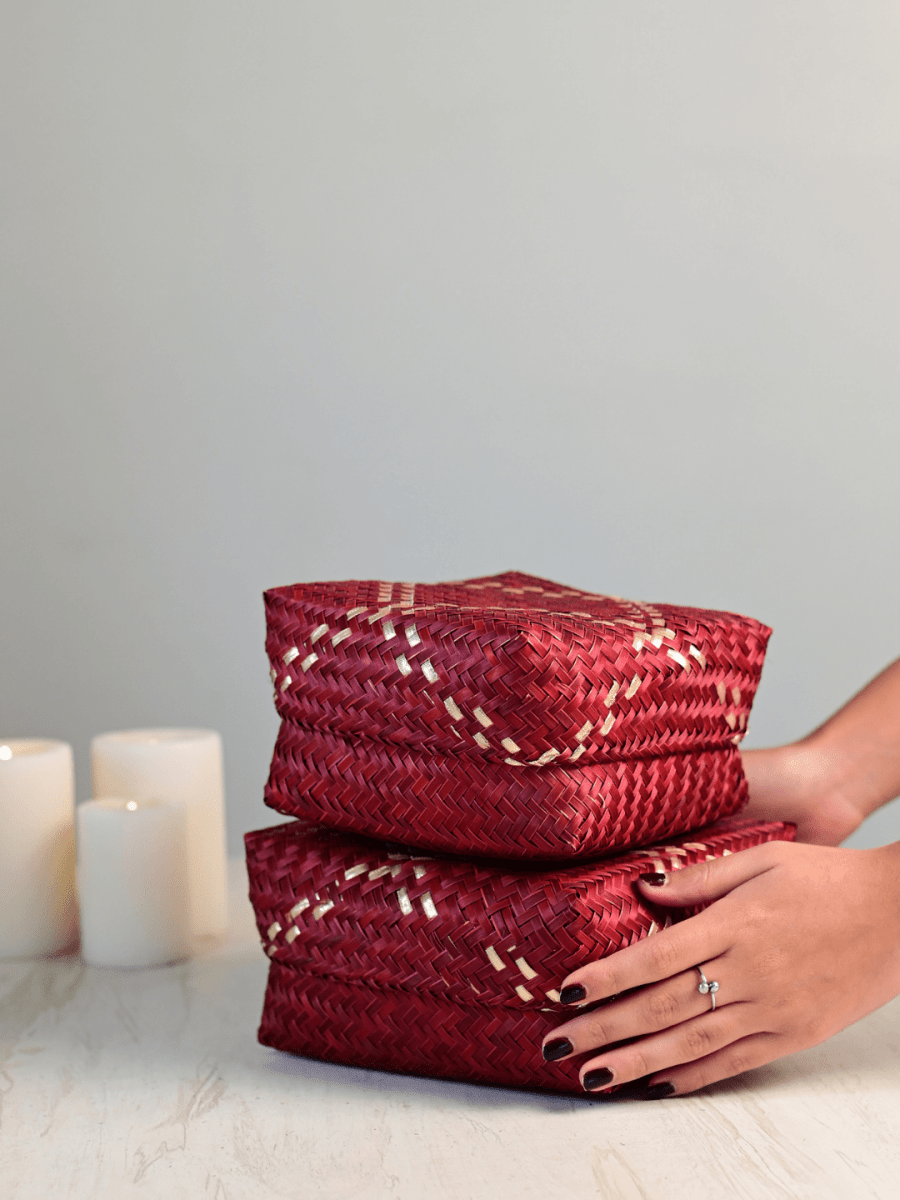 Handmade Zari Sitalpati Cranberry Gift Box Small - Kadam Haat