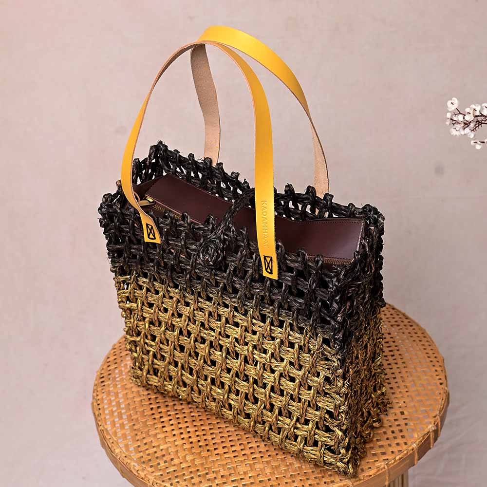 Sabai Mesh Luxe Carry Bag - Black and Gold - Kadam Haat