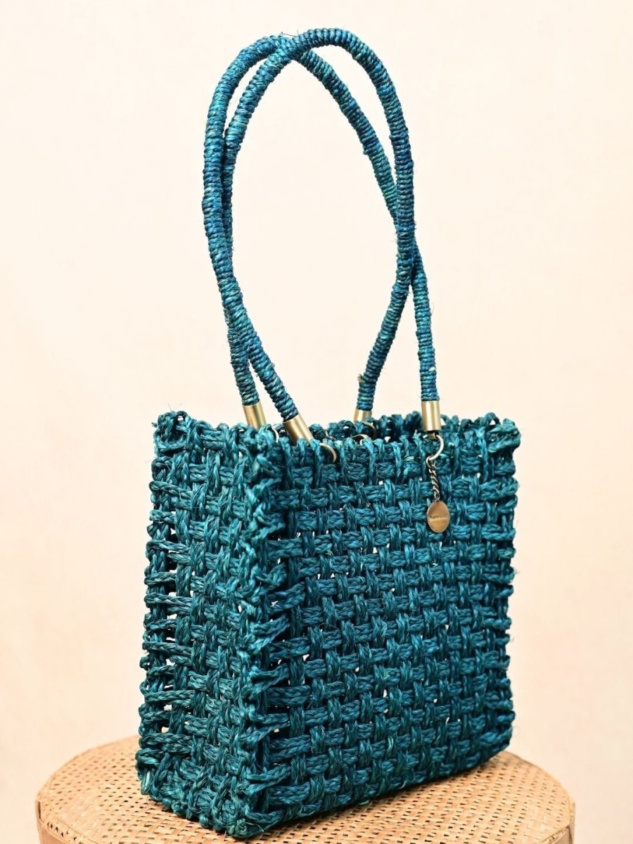 Vegan handmade sabai grass bag - indigo - Kadam Haat