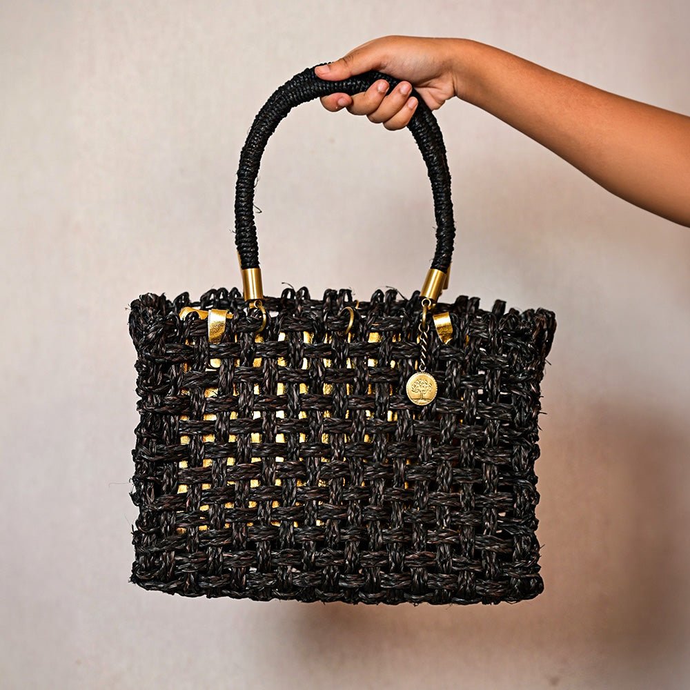 Vegan Mesh Gild - Black - Kadam Haat