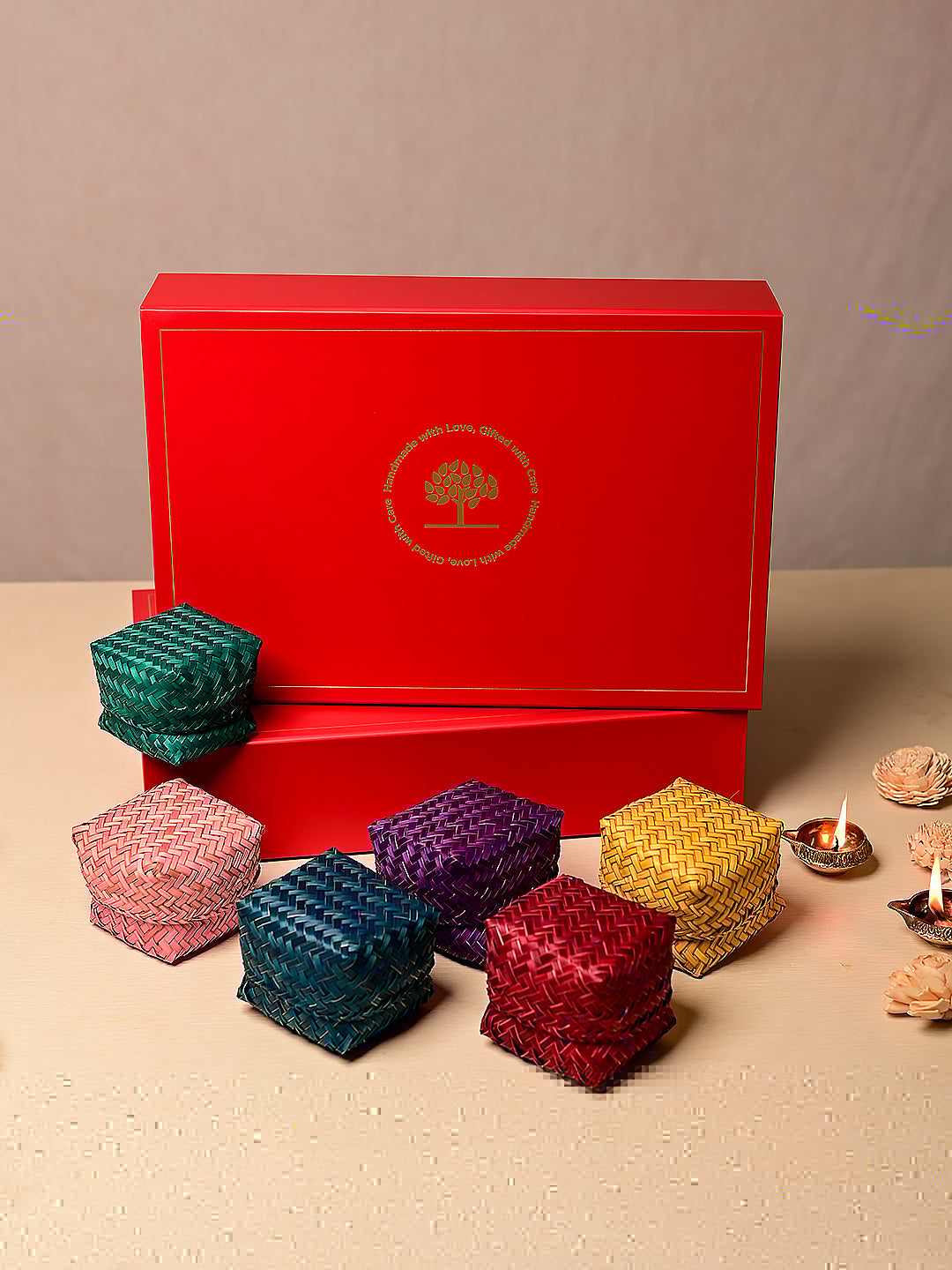 Handcrafted Shitalpati Diwali Gift Hamper – Nature's Bounty