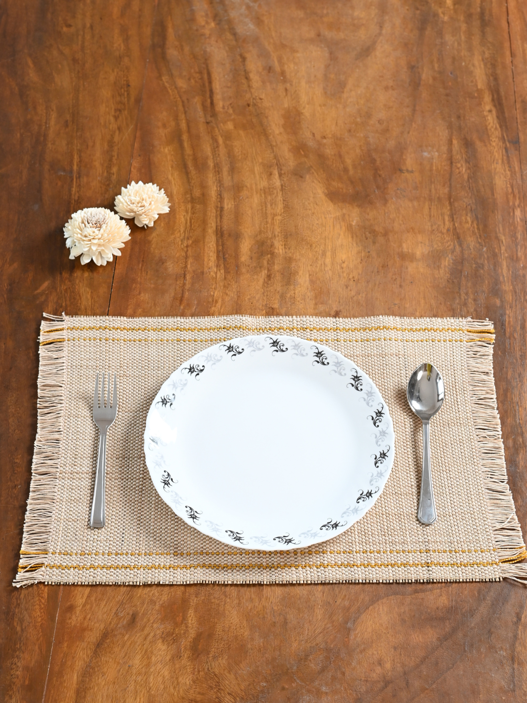 Handmade Madurkathi Tablemat with Zari Set of 4