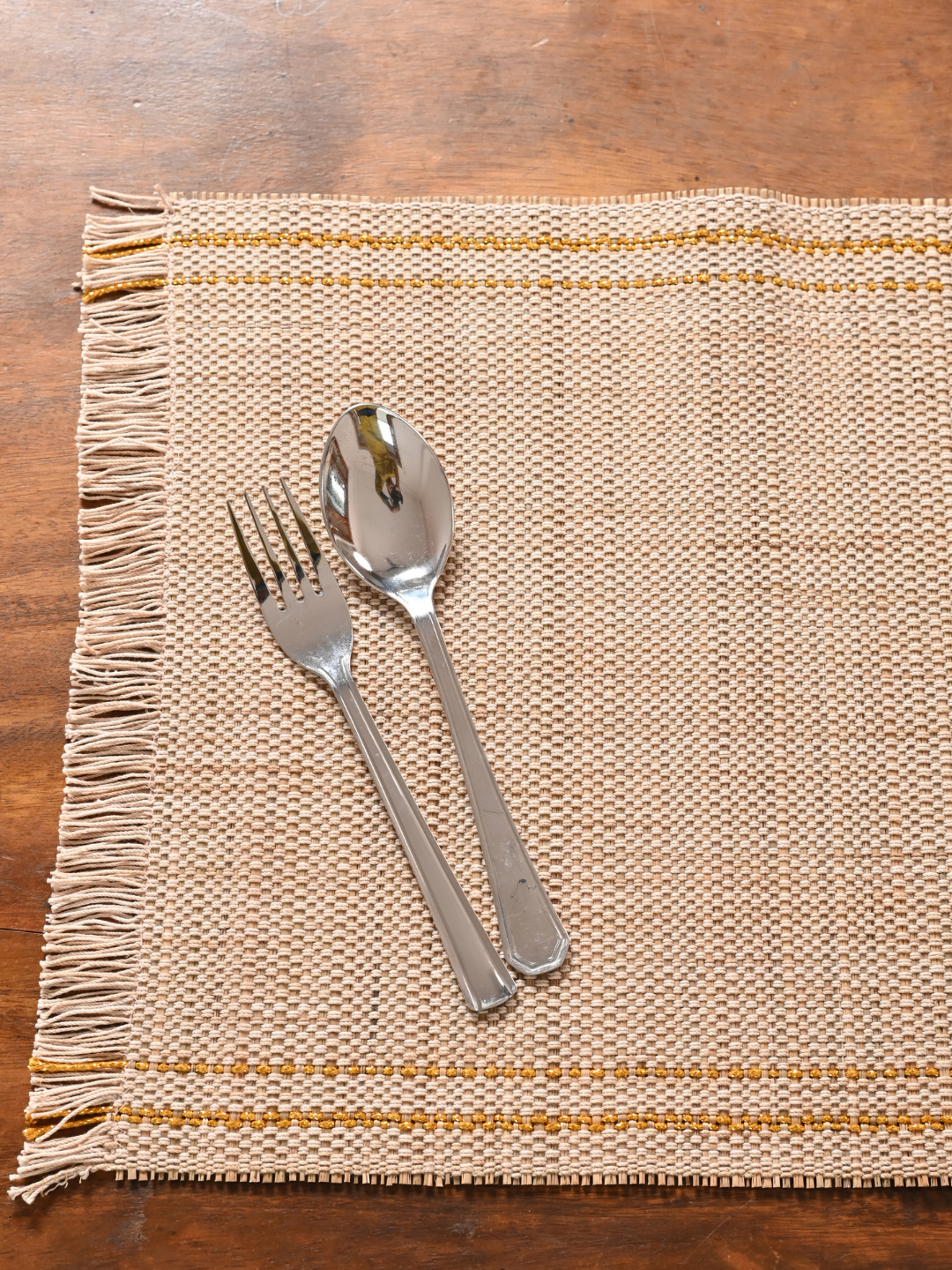 Handmade Madurkathi Tablemat with Zari Set of 4