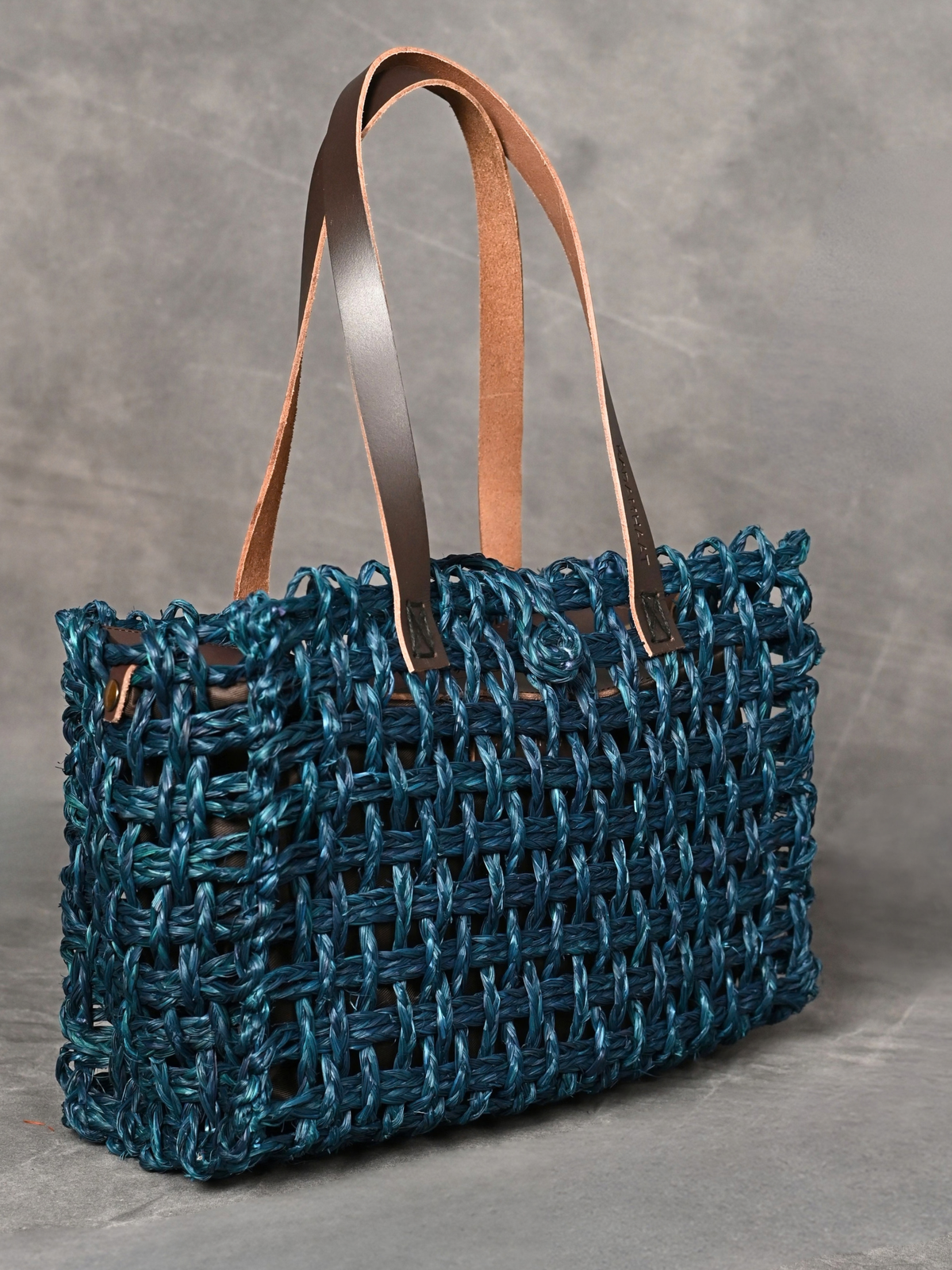 Handmade Sabai Grass Small Mesh Bag - Neer