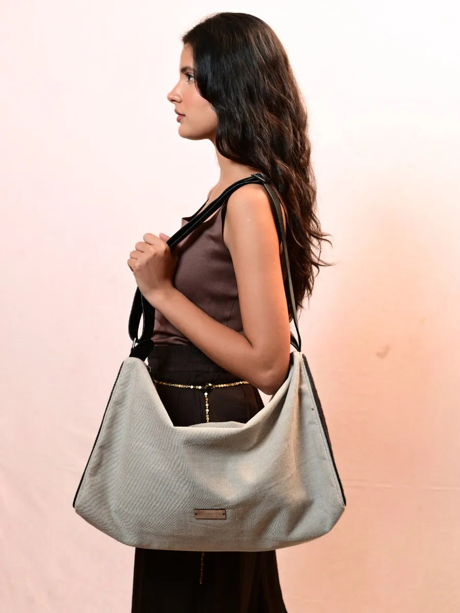 Nami Retreat Bag