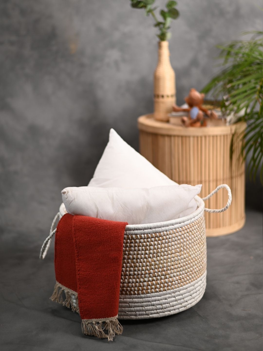 Handmade Moonj Grass Declutter Basket - White-Bottom Strip