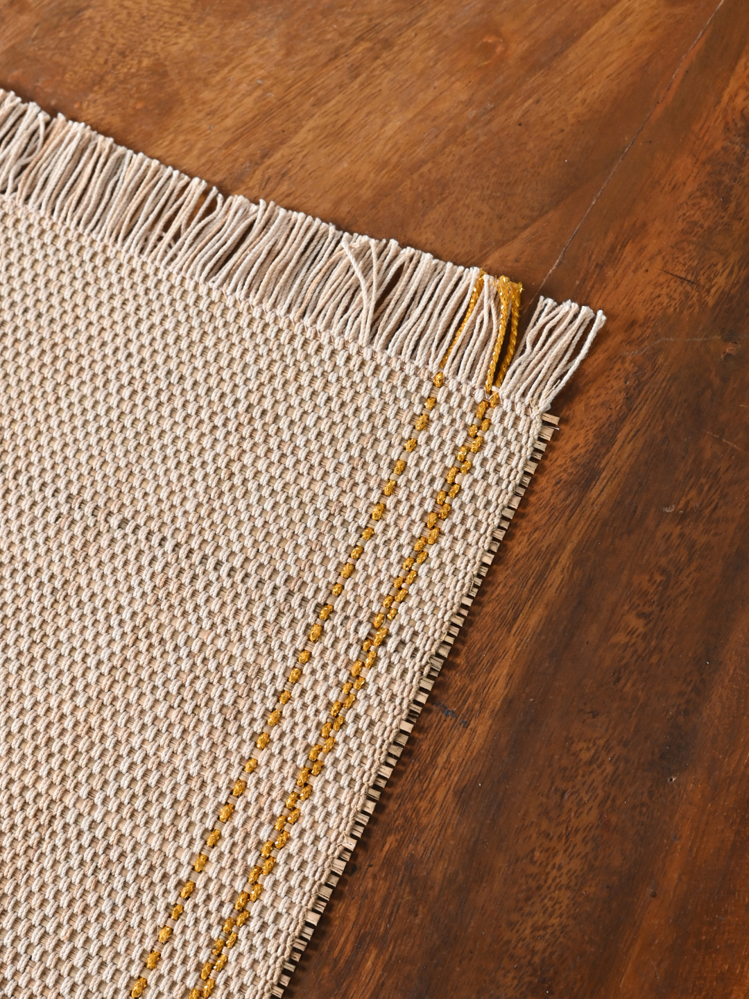 Handmade Madurkathi Tablemat with Zari Set of 4