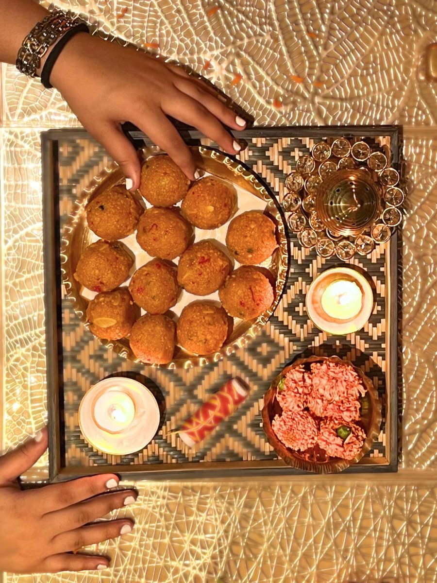 Handmade Bamboo 'Jamdani' Pooja Tray - Black - Kadam Haat