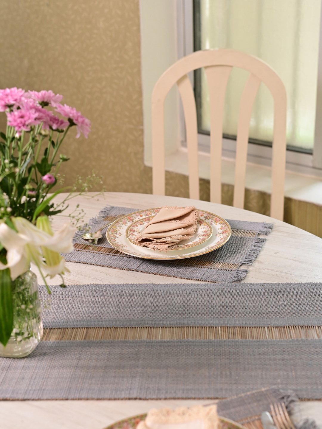 Handmade Madhurkatti Table Runner and Mat Combo - Grey - Kadam Haat