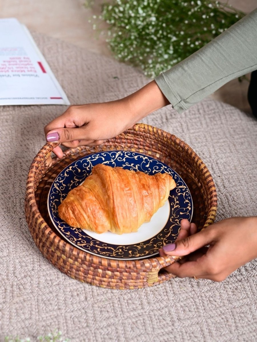 Handmade Moonj Round Tray - Natural - Kadam Haat