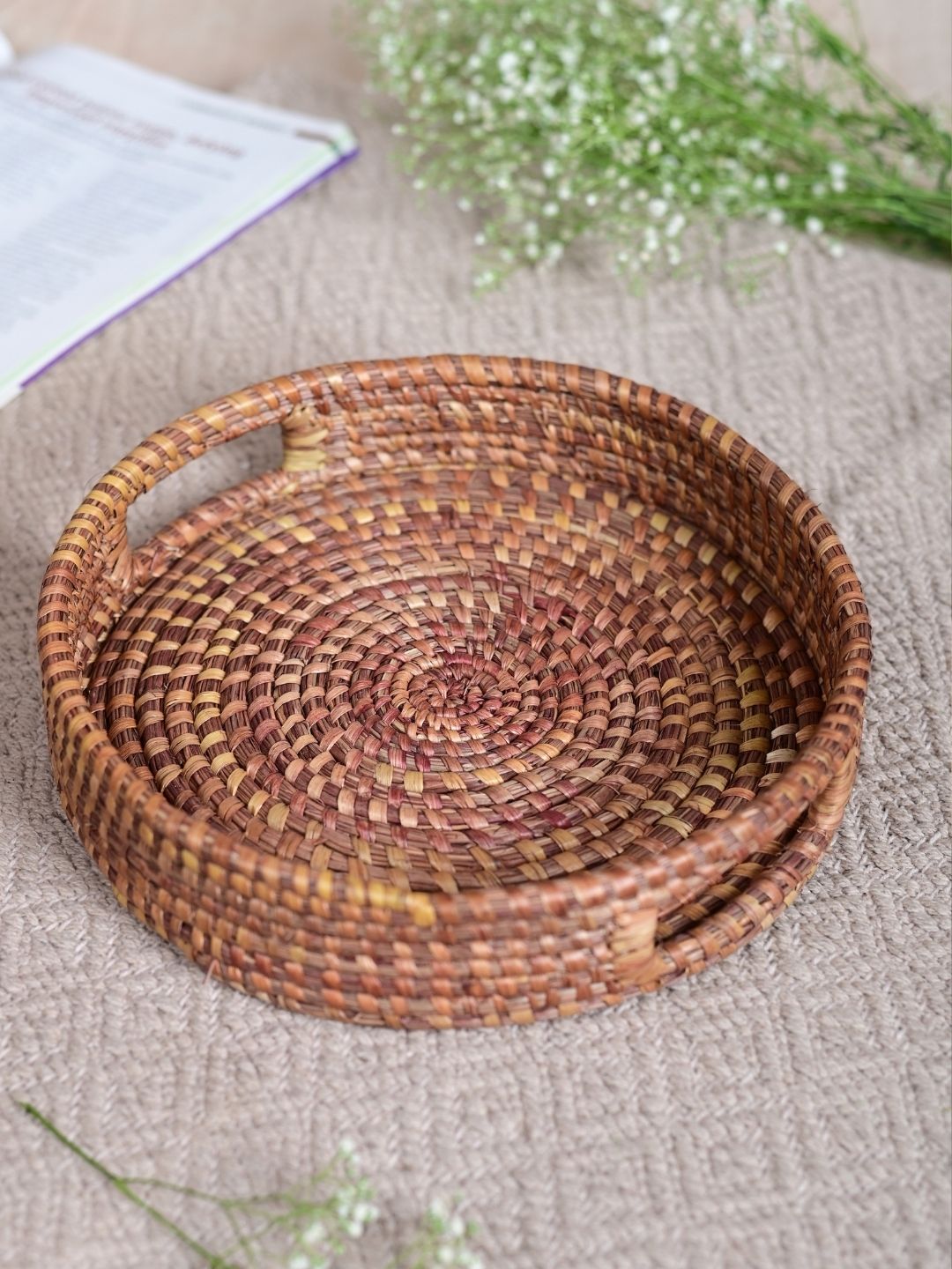 Handmade Moonj Round Tray - Natural - Kadam Haat
