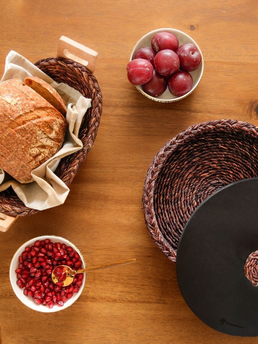 Handmade Sabai Grass Bread Serving Platter - 1 Roti Box, 1 Bread Basket,4 coasters - Kadam Haat