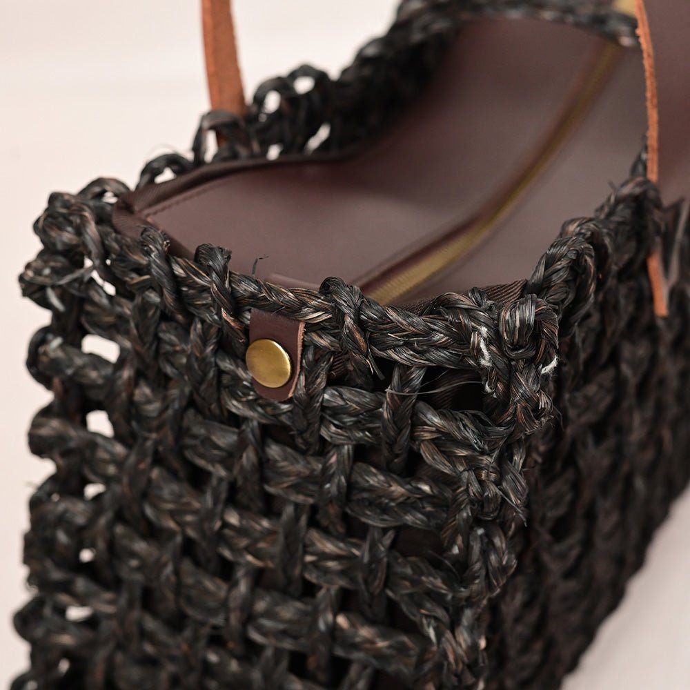 Handmade Sabai Grass Large Mesh Tote Bag - Black - Kadam Haat