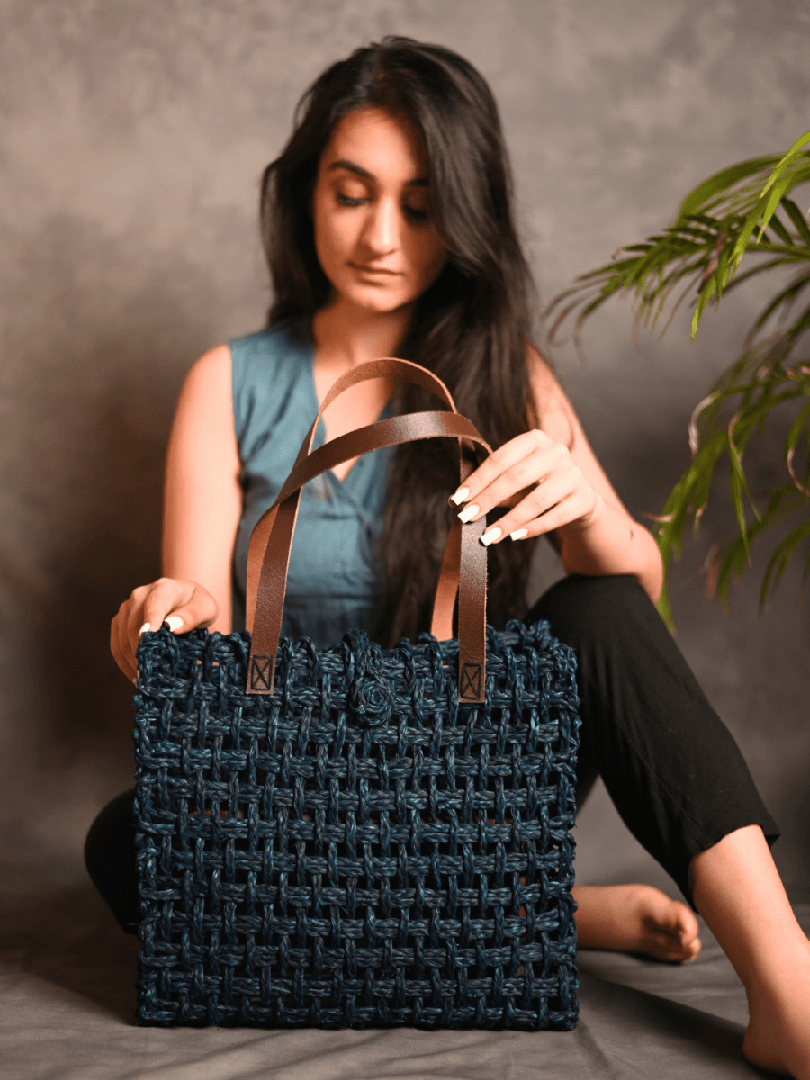Handmade Sabai Grass Mesh Bag - Neer - Kadam Haat
