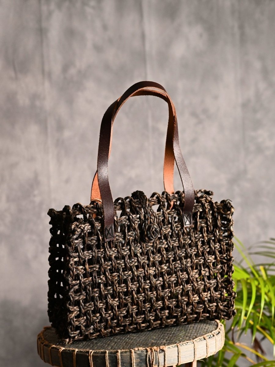 Handmade Sabai Grass Mesh Bag - Small - Kadam Haat