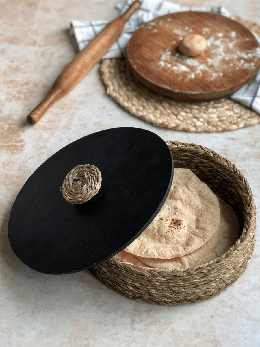 Sabai Grass Roti Box with Wooden Lid | Natural | Chapati Keeper | Kada