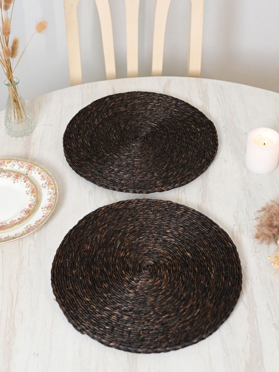 Handmade Sabai Grass Round Mats – Set of 4, Black - Kadam Haat