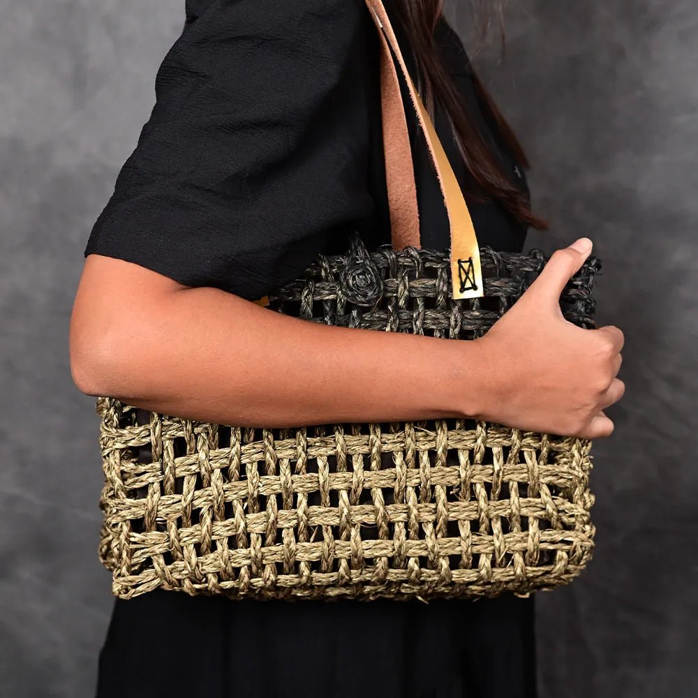 Handmade Sabai Grass Small Mesh Bag - Black and Gold - Kadam Haat