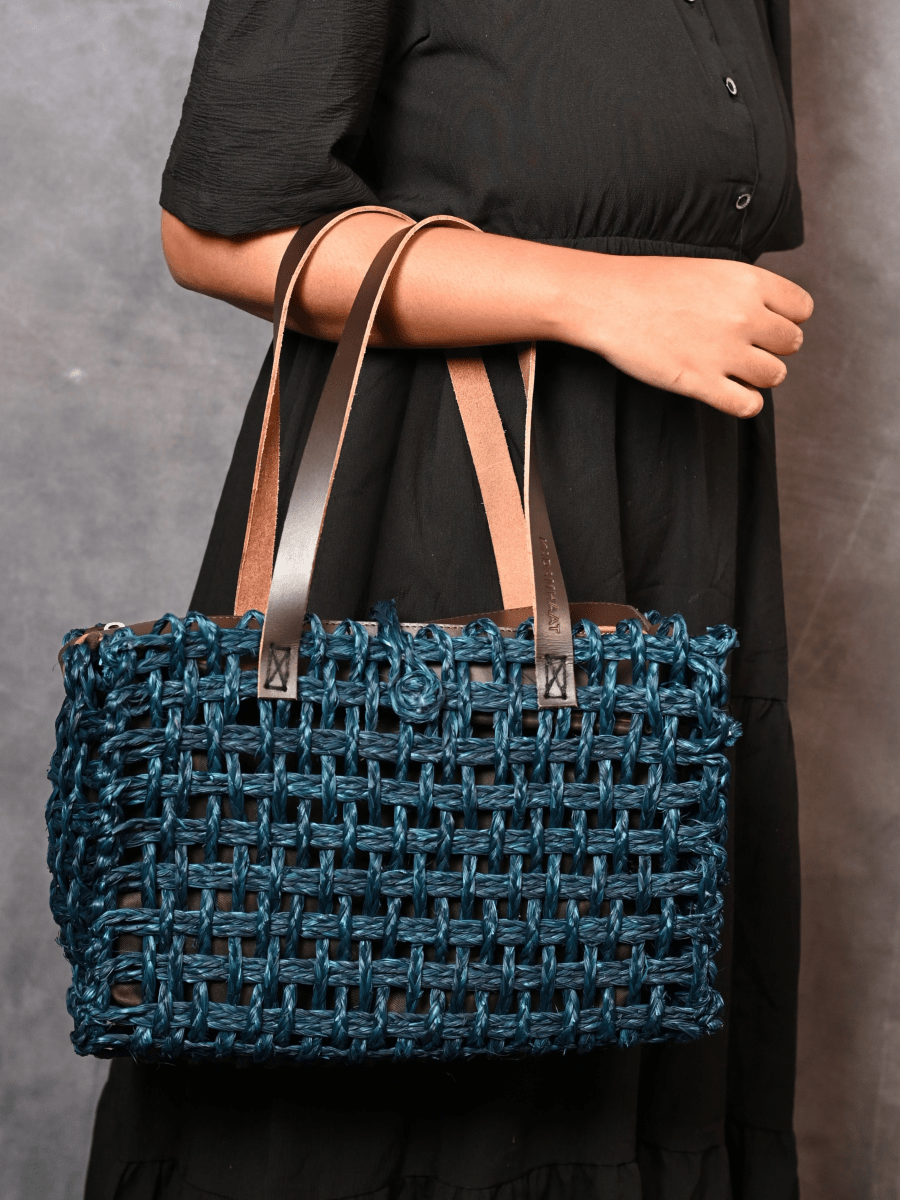 Handmade Sabai Grass Small Mesh Bag - Neer - Kadam Haat