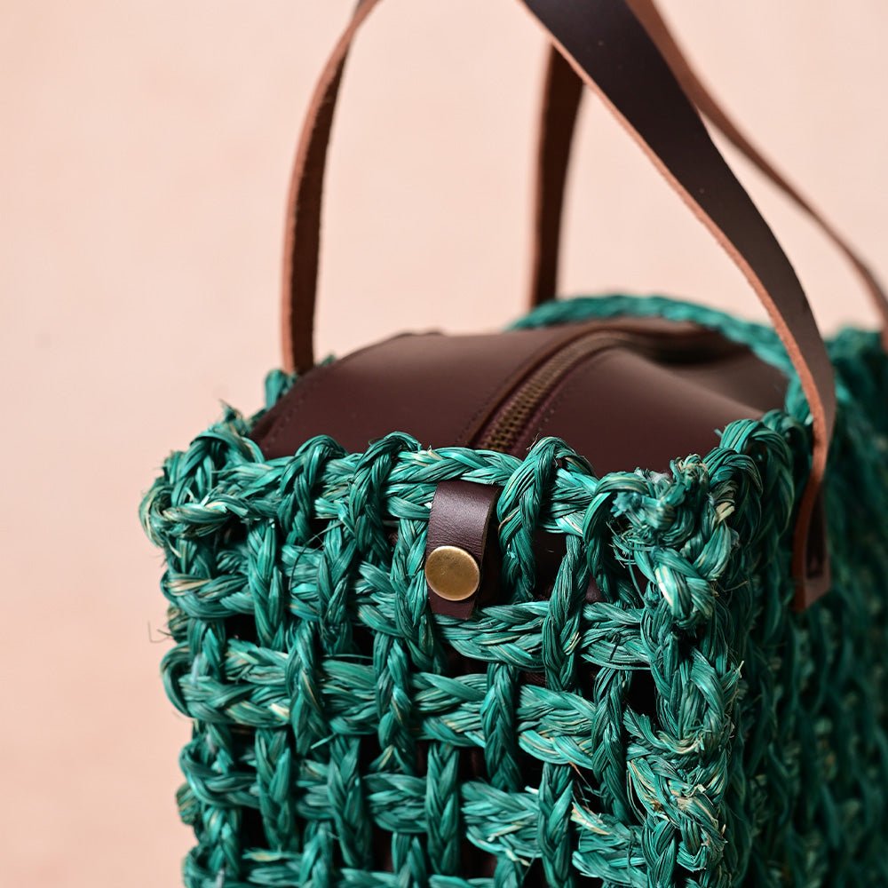 Handmade Sabai Grass Small Mesh Tote Bag- Green - Kadam Haat