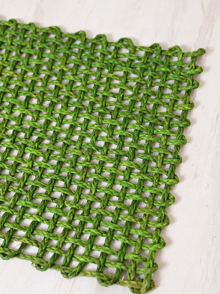 Handmade Sabai Grass Table Mat - Rectangular Set of 6, Green - Kadam Haat