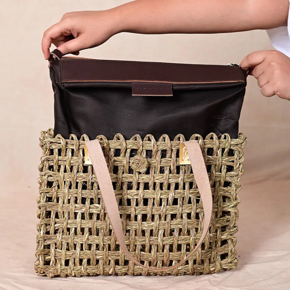 Handmade Sabai Zari Small Mesh Bag - Kadam Haat