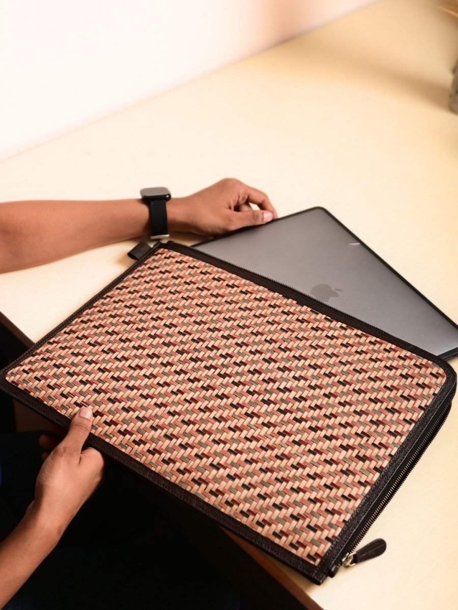 Handmade Sitalpati Laptop Sleeve - Kadam Haat