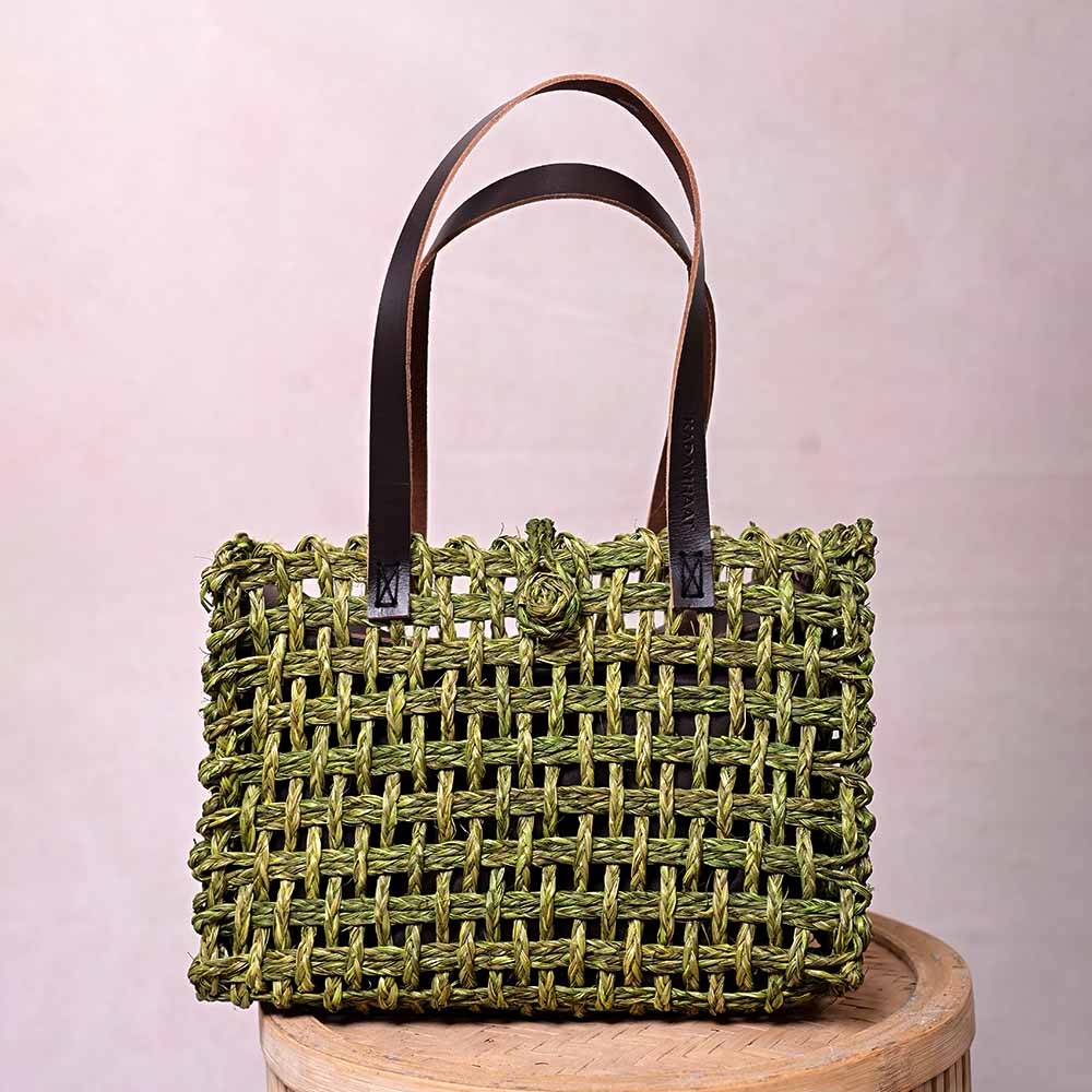 Sabai Mesh Luxe Carry Bag - Avocado - Kadam Haat