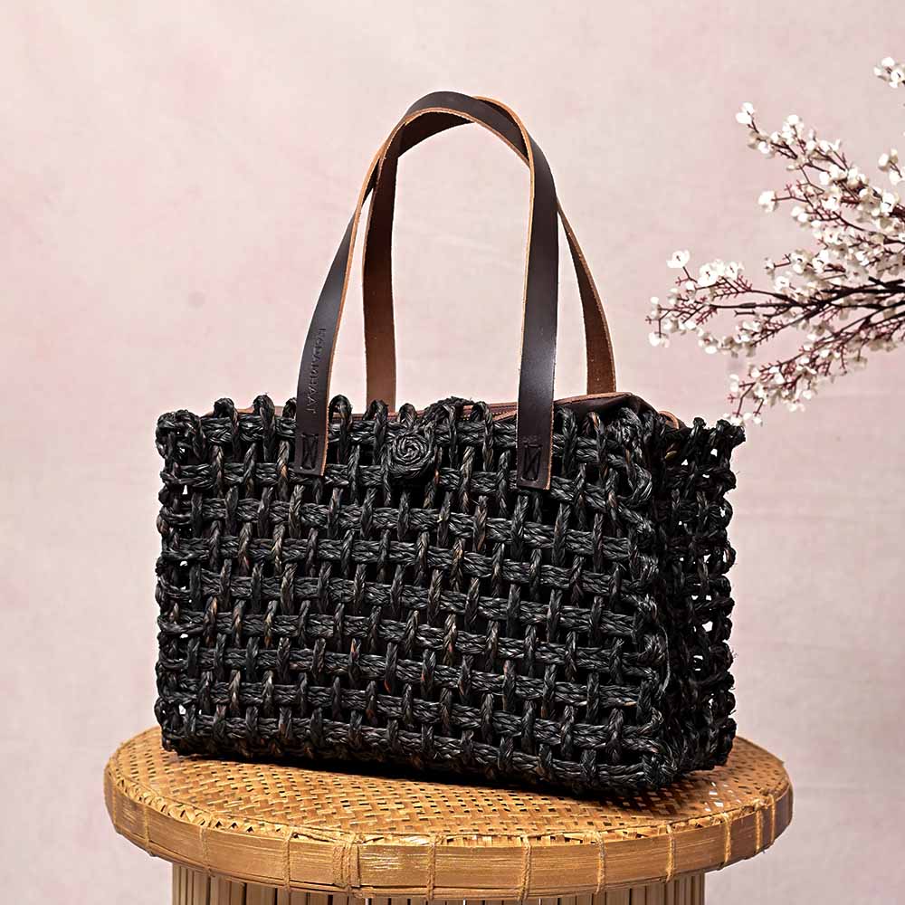 Sabai Mesh Luxe Carry Bag - Black - Kadam Haat