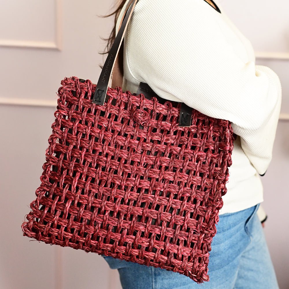 Sabai Mesh Luxe Carry Bag - Wine - Kadam Haat