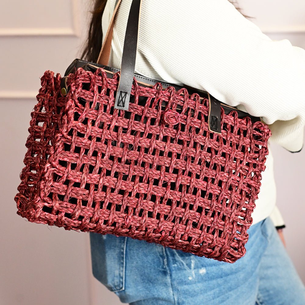 Sabai Mesh Luxe Carry Bag - Wine - Kadam Haat