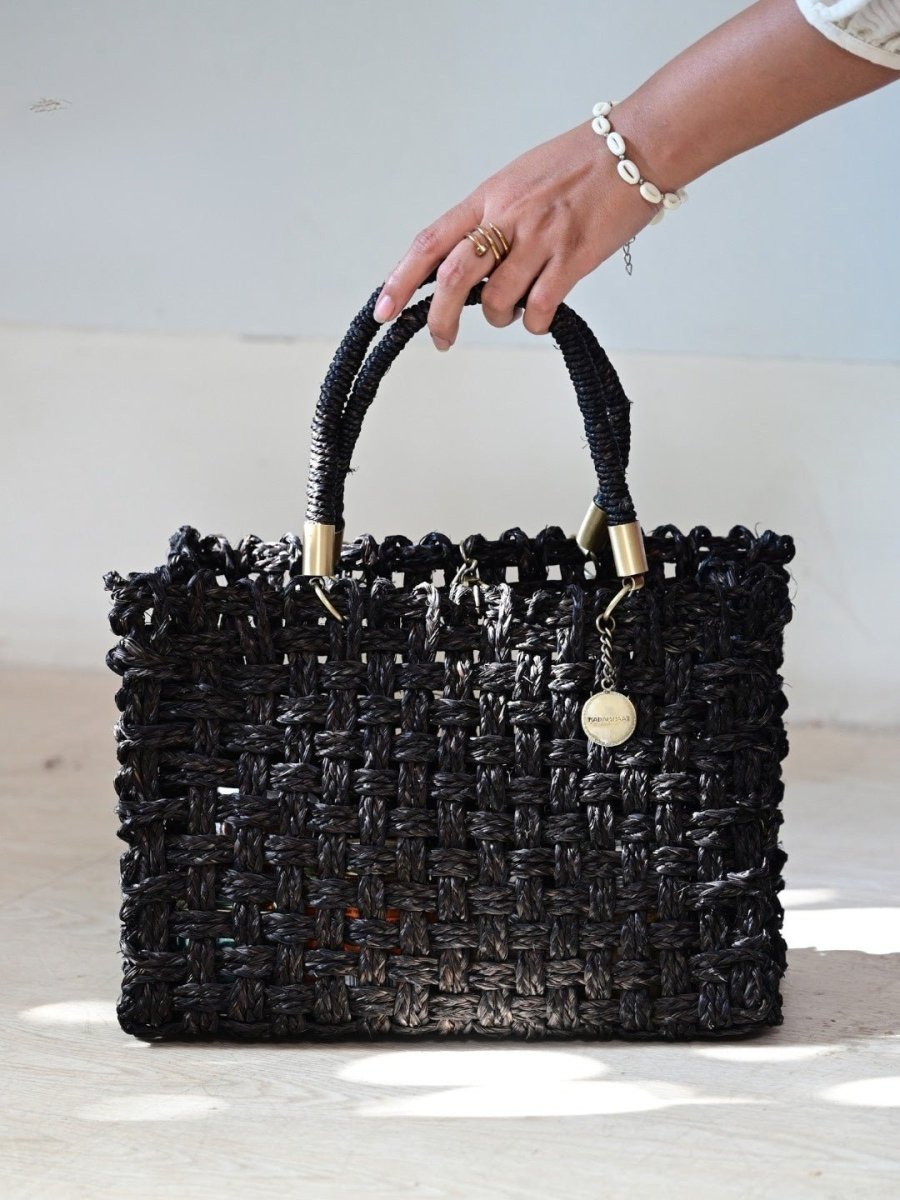 Vegan handmade sabai grass bag - black - Kadam Haat