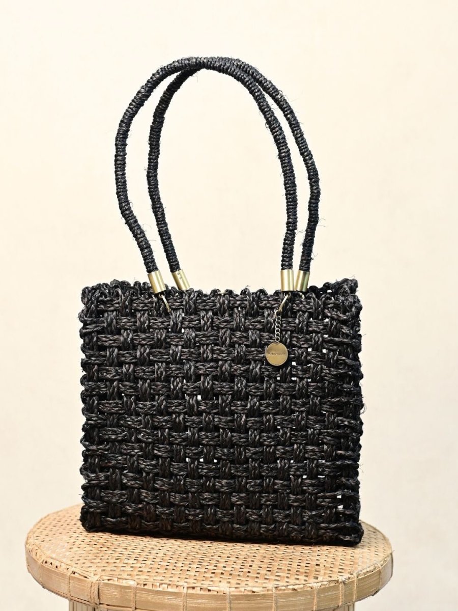 Vegan handmade sabai grass bag - black - Kadam Haat